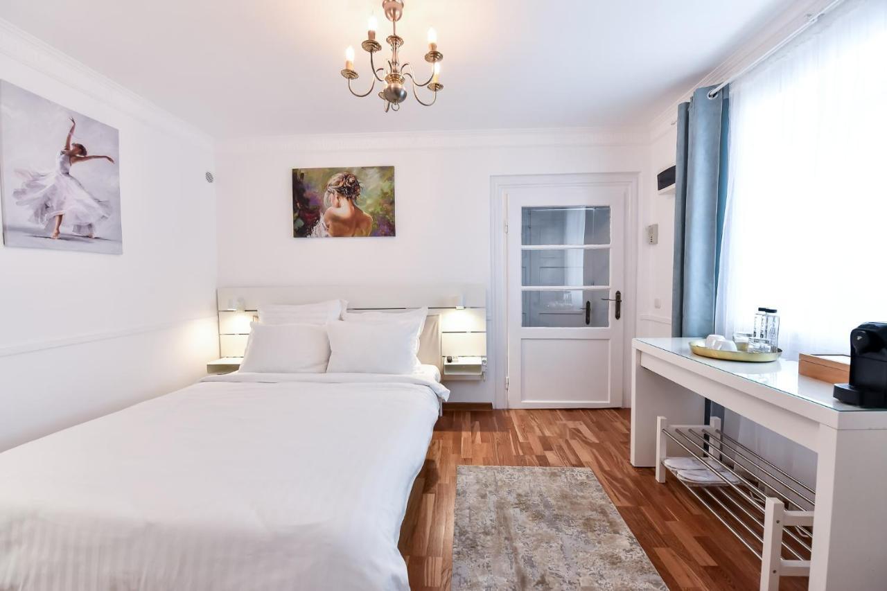 Five Rooms Braşov Extérieur photo